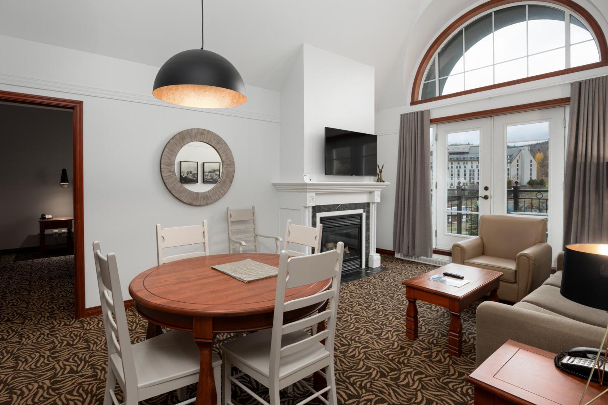 Hotel Sommet Des Neiges Mont-Tremblant Esterno foto